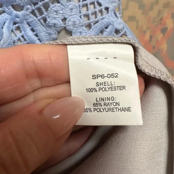 Self portrait periwinkle blue lace cutout dress with grey lining size 2 - Picture 11 of 14